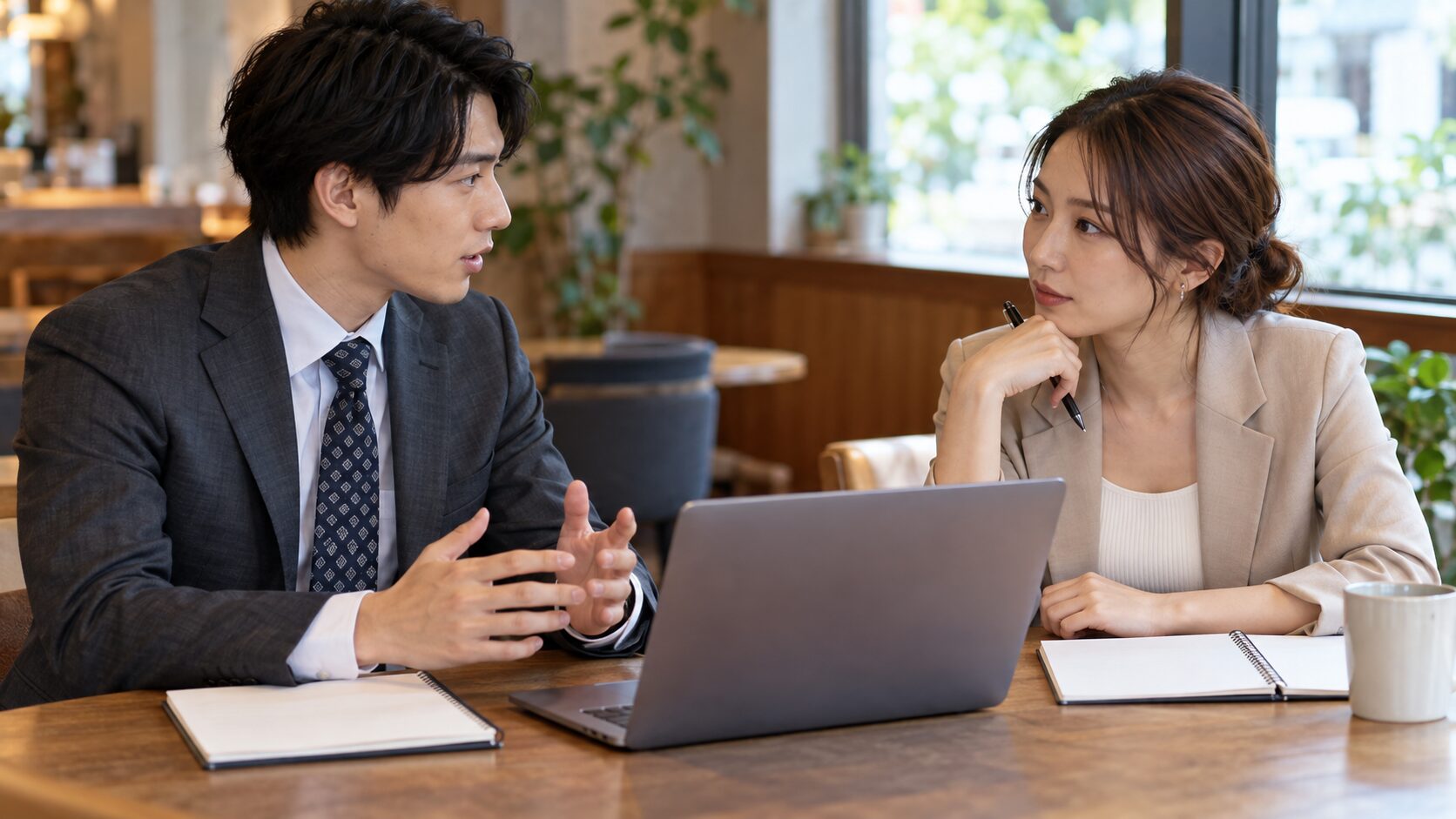 新卒採用の費用を整理するには?見積もり比較と予算管理の実務を相談・確認するイメージ
